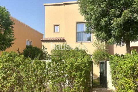 Vilë në Dubai Land, Dubai, Emiratet e Bashkuara Arabe 4 dhoma gjumi, 206 m2. № 626526 - Foto 2