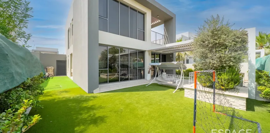 Vilë në Dubai Hills Estate, Emiratet e Bashkuara Arabe 4 dhoma gjumi, 321 m2. № 649610