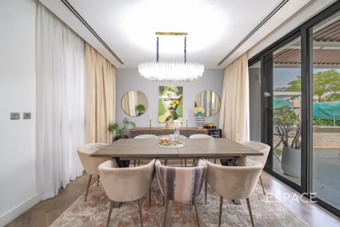 Vilë në Dubai Hills Estate, Emiratet e Bashkuara Arabe 4 dhoma gjumi, 321 m2. № 649610 - Foto 4