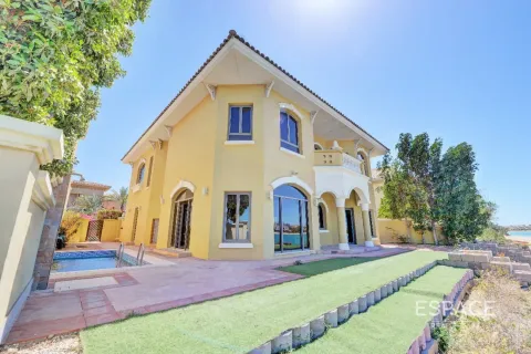 Βίλα σε Palm Jumeirah, Dubai, ΗΑΕ 5 υπνοδωμάτια, 623 τ.μ. Αρ. 649609 - φωτογραφία 1