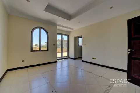 Βίλα σε Palm Jumeirah, Dubai, ΗΑΕ 5 υπνοδωμάτια, 623 τ.μ. Αρ. 649609 - φωτογραφία 4