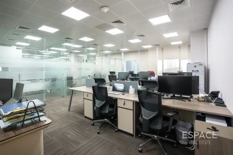 Office til salg i Business Bay, Dubai, UAE 434 kvm № 649607 - foto 10