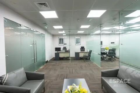Office til salg i Business Bay, Dubai, UAE 434 kvm № 649607 - foto 3
