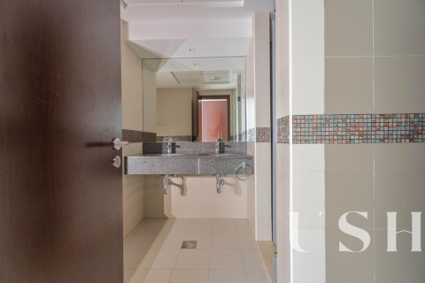 Apartament në Al Jaddaf, Dubai, Emiratet e Bashkuara Arabe 3 dhoma gjumi, 269 m2. № 620560 - Foto 19