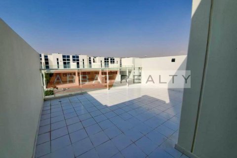 Villa itt: Dubai, EAE, 3 hálószoba, 174.75 m², azonosító: 755148 - fénykép 13