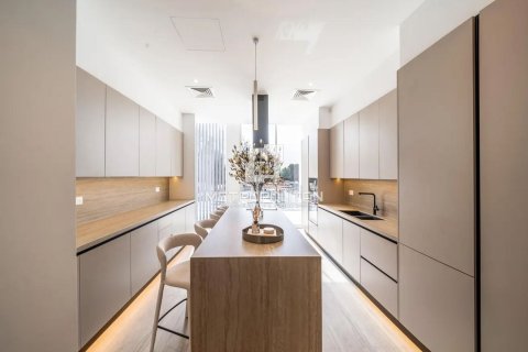 Radový dom v Al Barari, Dubai, SAE 4 spálne, 180 m2 č. 665329 - Fotografia 3