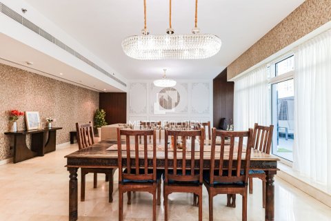 Duplex in Dubai Marina, UAE 4 bedrooms, 444 sq.m. № 665347 - photo 10