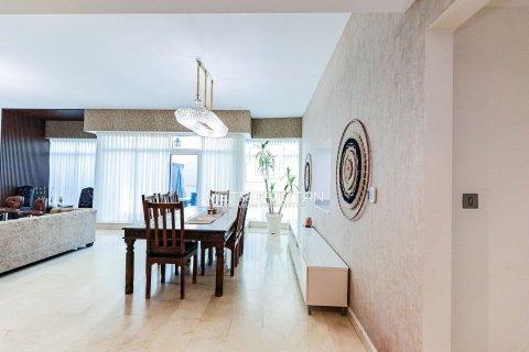 Duplex in Dubai Marina, UAE 4 bedrooms, 444 sq.m. № 665347 - photo 8
