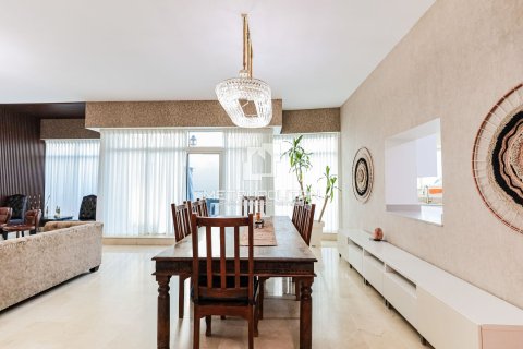 Duplex in Dubai Marina, UAE 4 bedrooms, 444 sq.m. № 665347 - photo 3