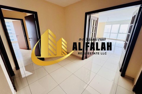 Apartamento en alquiler en Al Khan, Sharjah, EAU 4 dormitorios, 334 m2 № 656035 - foto 9