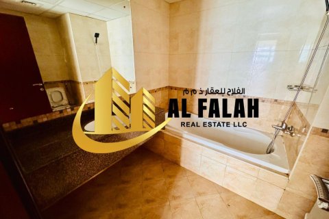 Apartamento en alquiler en Al Khan, Sharjah, EAU 4 dormitorios, 334 m2 № 656035 - foto 16