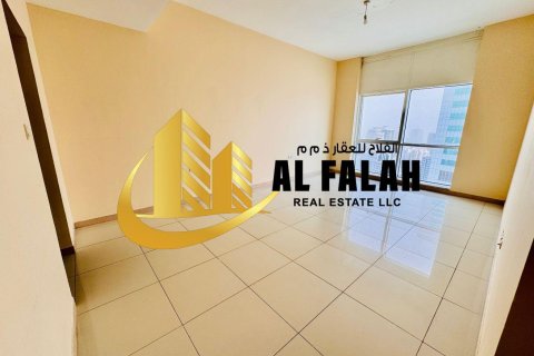 Apartamento en alquiler en Al Khan, Sharjah, EAU 4 dormitorios, 334 m2 № 656035 - foto 15