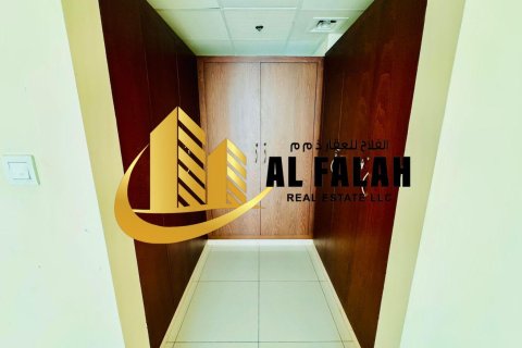 Apartamento en alquiler en Al Khan, Sharjah, EAU 4 dormitorios, 334 m2 № 656035 - foto 18