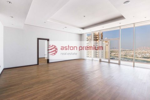 Müüa korter asukohaga Palm Jumeirah, Dubai, AÜE: 3 magamistoaga, 210.5 m² Nr 645189 - pilt 2