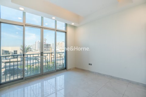 Al Furjan, Dubai, UAE의 판매용 빌라 침실 4개, 225.4제곱미터 번호 707667 - 사진 17