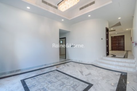 Al Furjan, Dubai, UAE의 판매용 빌라 침실 4개, 225.4제곱미터 번호 707667 - 사진 5