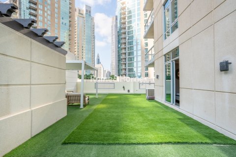 Apartman u Downtown Dubai (Downtown Burj Dubai), UAE 2 spavaćih soba, 225.2 m2 Br. 707671 - fotografija 17