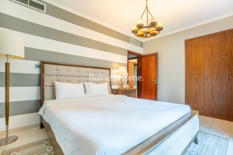 Apartman u Downtown Dubai (Downtown Burj Dubai), UAE 2 spavaćih soba, 225.2 m2 Br. 707671 - fotografija 12