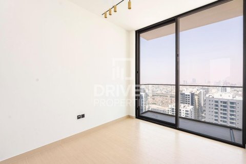 Apartment in Jumeirah Village Circle, Dubai, UAE 2 bedrooms, 107 sq.m. № 653880 - photo 12