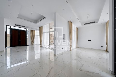Villa itt: Nadd Al Sheba, Dubai, EAE, 5 hálószoba, 604 m², azonosító: 653882 - fénykép 1