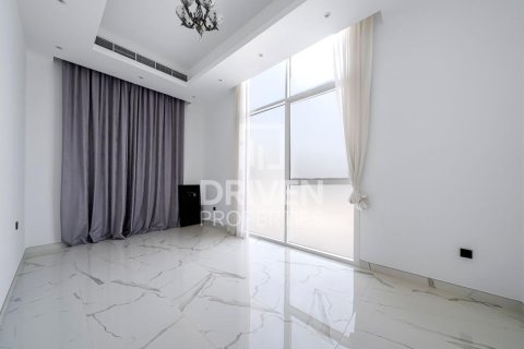 Villa itt: Nadd Al Sheba, Dubai, EAE, 5 hálószoba, 604 m², azonosító: 653882 - fénykép 17