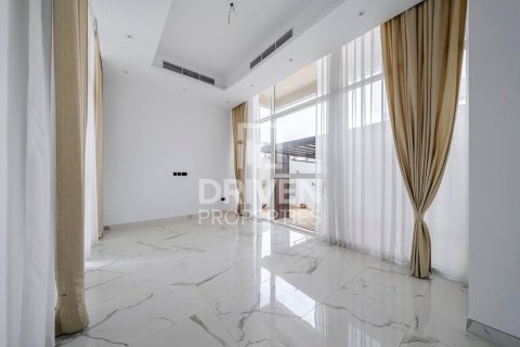 Villa itt: Nadd Al Sheba, Dubai, EAE, 5 hálószoba, 604 m², azonosító: 653882 - fénykép 4