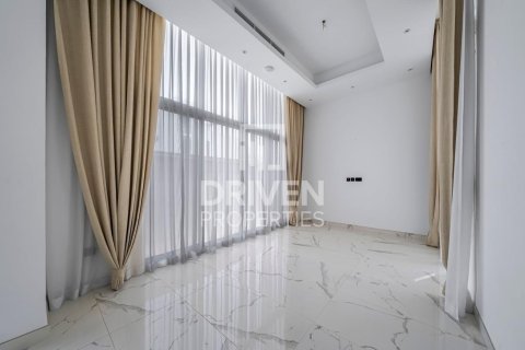 Villa itt: Nadd Al Sheba, Dubai, EAE, 5 hálószoba, 604 m², azonosító: 653882 - fénykép 2