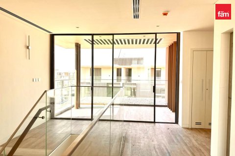 Vilë në Dubai, Emiratet e Bashkuara Arabe 4 dhoma gjumi, 505.2 m2. № 652326 - Foto 19