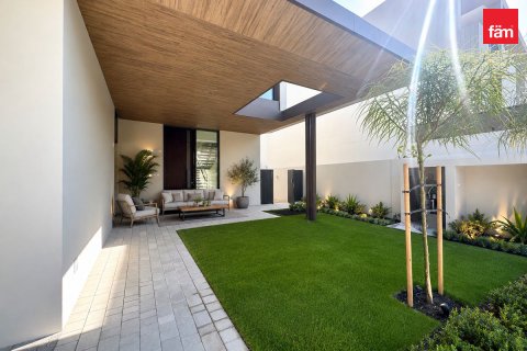 Vilë në Dubai, Emiratet e Bashkuara Arabe 4 dhoma gjumi, 505.2 m2. № 652326 - Foto 23