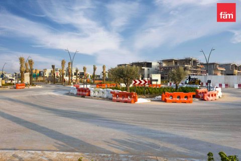 Villa in vendita a Dubai, EAU 4 camere da letto, 505.2 mq. № 652326 - foto 14