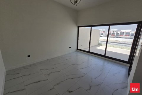 Casa urbana para arrendamento em Dubai, EAU 4 quartos, 191 m2 № 662289 - foto 14