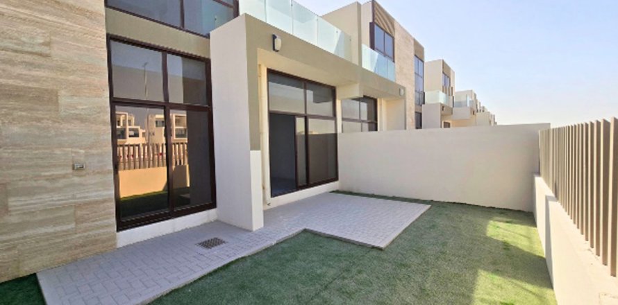 Maison de ville à Dubai, EAU: 4 chambres, 191 m2 № 662289