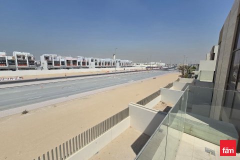 Casa urbana para arrendamento em Dubai, EAU 4 quartos, 191 m2 № 662289 - foto 16