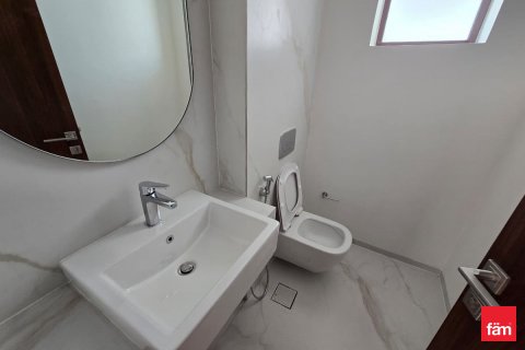 Casa urbana para arrendamento em Dubai, EAU 4 quartos, 191 m2 № 662289 - foto 9