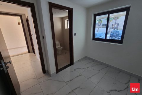 Casa urbana para arrendamento em Dubai, EAU 4 quartos, 191 m2 № 662289 - foto 11