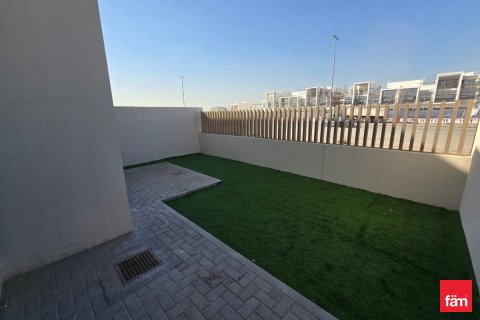 Villetta a schiera in affitto a Dubai, EAU 4 camere da letto, 191 mq. № 662289 - foto 1