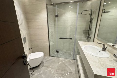 Huoneisto Business Bay, Dubai, Arabiemiraatit 2 makuuhuonetta, 124.4 m2 № 662290 - kuva 17