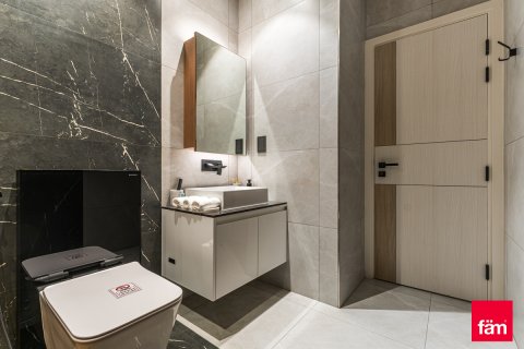 Apartamento en venta en Dubai, EAU 1 dormitorio, 60.9 m2 № 662294 - foto 11