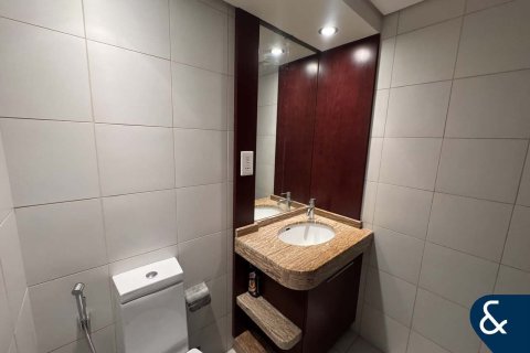 Apartament në BURJ VIEWS në Downtown Dubai (Downtown Burj Dubai), Emiratet e Bashkuara Arabe 2 dhoma gjumi, 121 m2. № 671675 - Foto 16