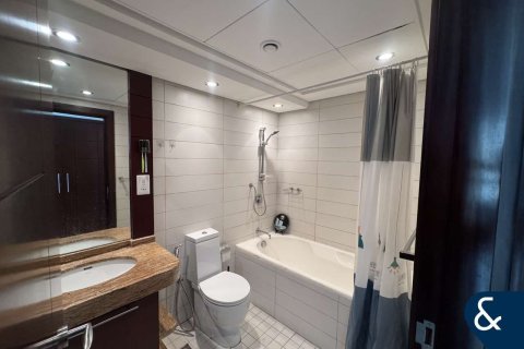 Apartament në BURJ VIEWS në Downtown Dubai (Downtown Burj Dubai), Emiratet e Bashkuara Arabe 2 dhoma gjumi, 121 m2. № 671675 - Foto 10