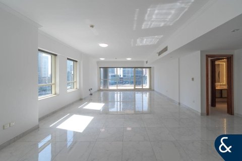 Appartamento in affitto a Dubai Marina, Dubai, EAU 3 camere da letto, 213 mq. № 671677 - foto 15
