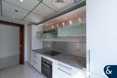 Appartamento in affitto a Dubai Marina, Dubai, EAU 3 camere da letto, 213 mq. № 671677 - foto 13