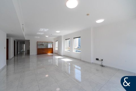 Appartamento in affitto a Dubai Marina, Dubai, EAU 3 camere da letto, 213 mq. № 671677 - foto 16
