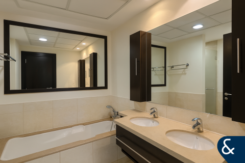 Apartment sa THE LINKS sa The Views, Dubai, UAE 2 silid-tulugan, 145 sq.m. № 671674 - larawan 9