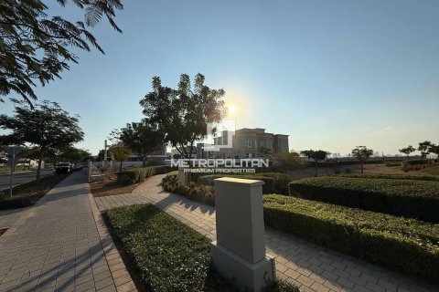 Müüa maa asukohaga Dubai Hills Estate, Dubai, AÜE: 1247 m² Nr 663543 - pilt 8