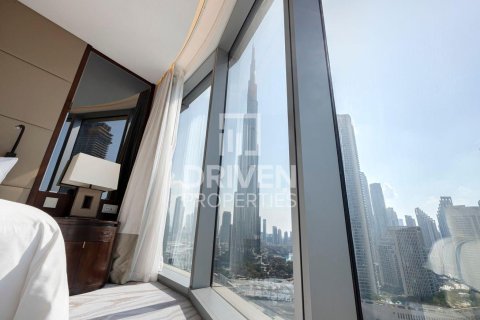 Appartement te huur in Downtown Dubai (Downtown Burj Dubai), Dubai, VAE 3 slaapkamers, 187.76 vr.m., nr 745242 - foto 21