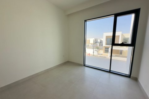 Зняти в оренду таунхаус в Arabian Ranches 3, Дубай, ОАЕ 3 спальні, 174.38м2, № 753806 - фото 4