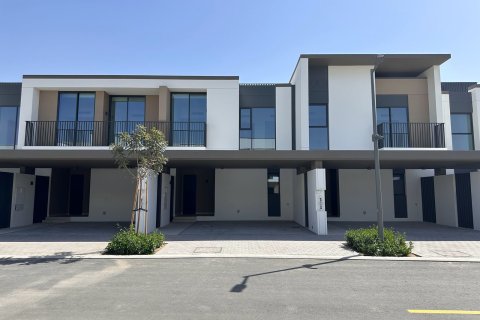 Зняти в оренду таунхаус в Arabian Ranches 3, Дубай, ОАЕ 3 спальні, 174.38м2, № 753806 - фото 10