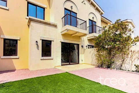 Townhouse til leje i Reem, Dubai, UAE 3 soveværelser, 200.3 kvm № 753809 - foto 1