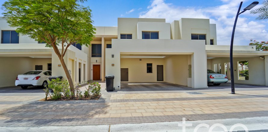 Vila u Town Square, Dubai, UAE 220.27 m2, 3 spavaćih soba Br. 753811